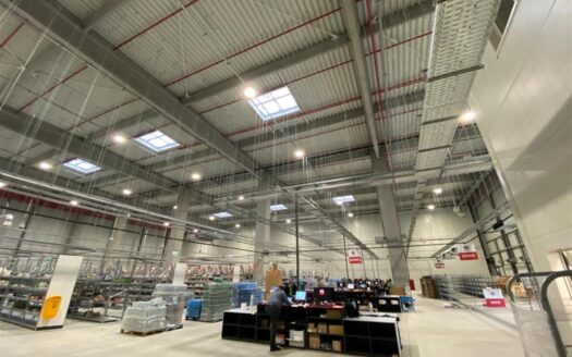 HALA DE INCHIRIAT CHITILA