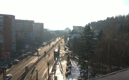 Cladire birouri Brasov de vanzare