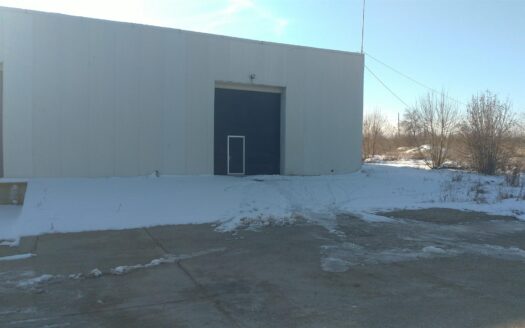 HALA DE INCHIRIAT 860 MP CENTURA INTERSECTIE CU SPLAI