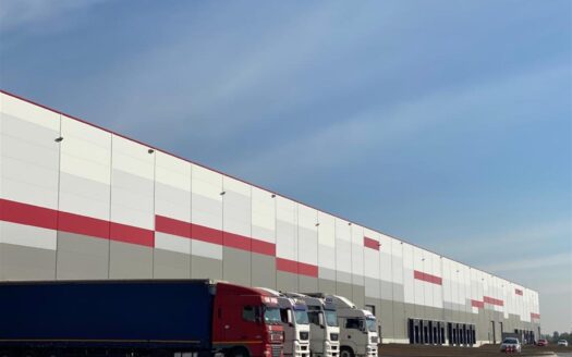 HALA DE INCHIRIAT CHITILA